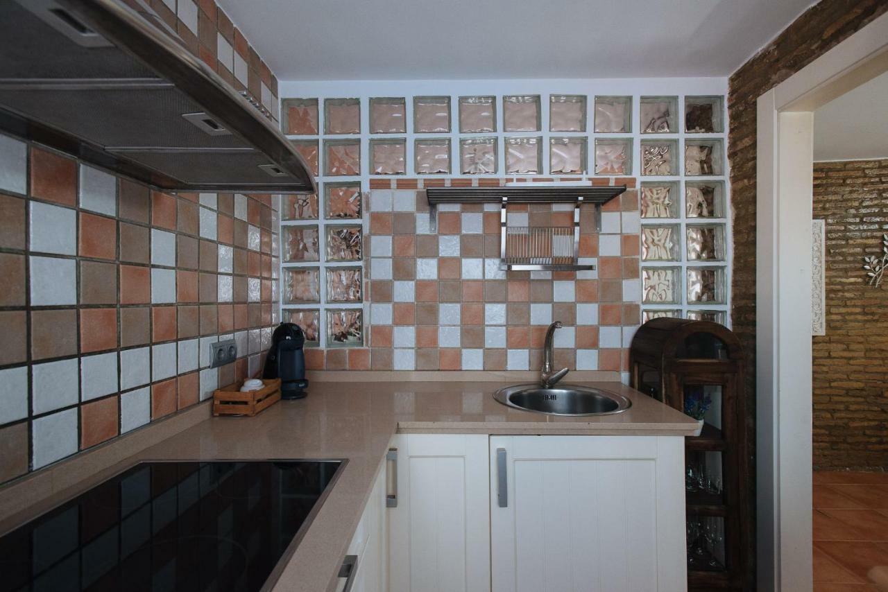 Апартаменти Cozy Attic With Terrace- 1Bd 1Bth- San Vicente Севілья Екстер'єр фото