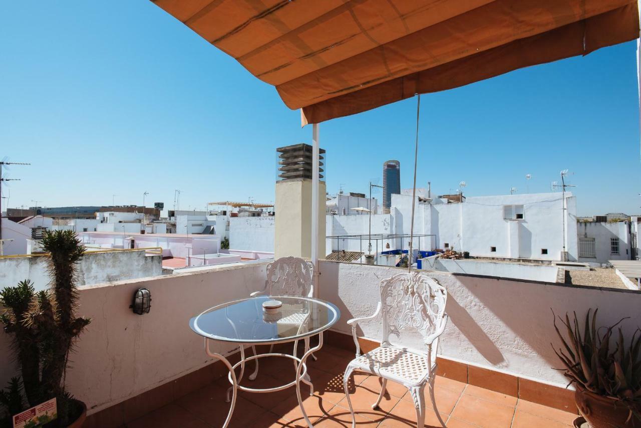 Апартаменти Cozy Attic With Terrace- 1Bd 1Bth- San Vicente Севілья Екстер'єр фото